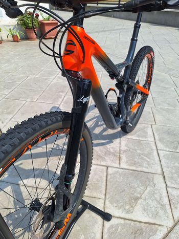 Używany Cannondale Scalpel Carbon 2 2020 2020 Mountainbike — zdjęcie 7 z 9