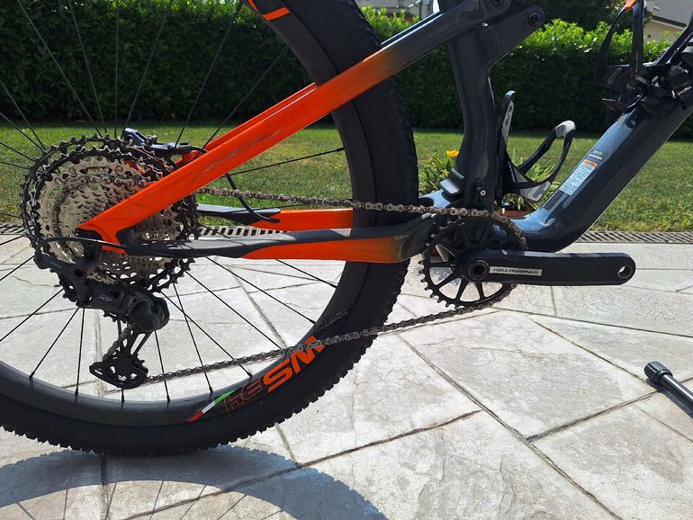 Używany Cannondale Scalpel Carbon 2 2020 2020 Mountainbike — zdjęcie 3 z 9