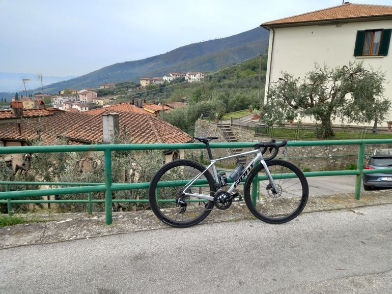 Używany Giant TCR Advanced Pro 1 2026 2026 Road & Gravel — zdjęcie 2 z 3