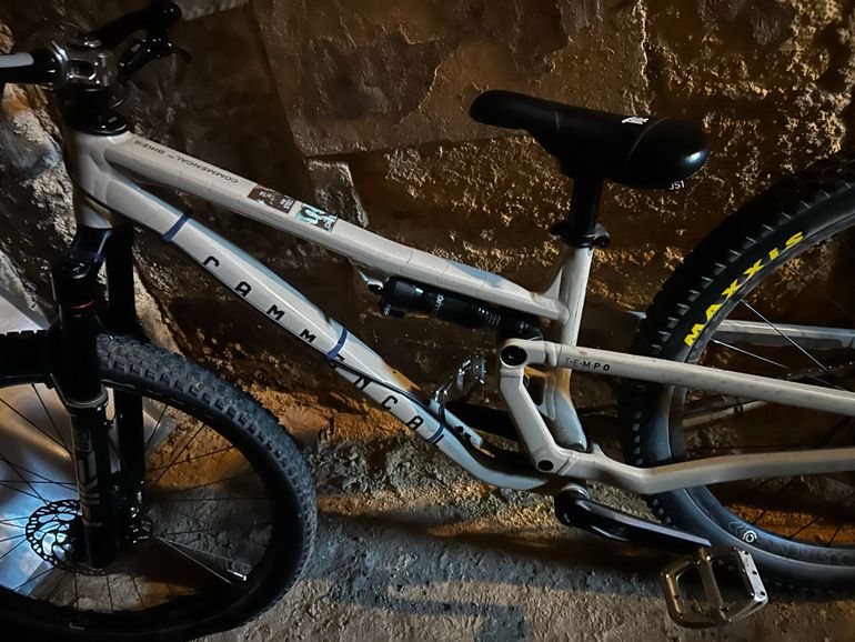 Used Commencal T.E.M.P.O. Frame 2023 Frameset 2023 Mountainbike, White, 29 — image 4 of 5