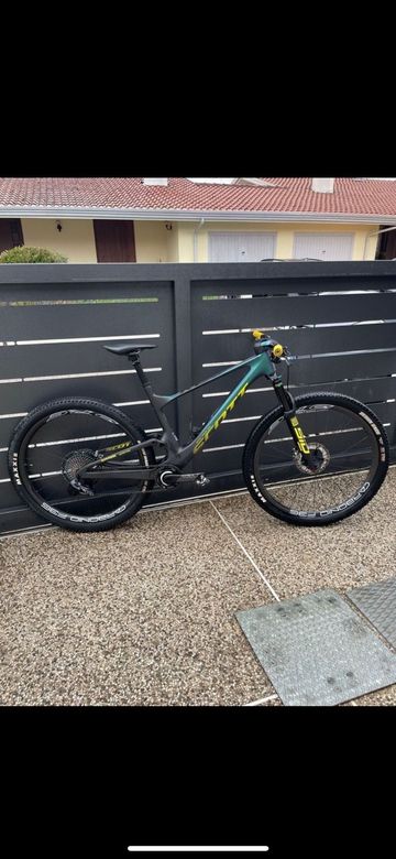 Tweedehands Scott Spark RC World Cup EVO AXS 2022 2022 MTB