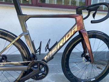 Used Merida REACTO 8000 2026 2026 Road & Gravel, Light Gray — image 2 of 9
