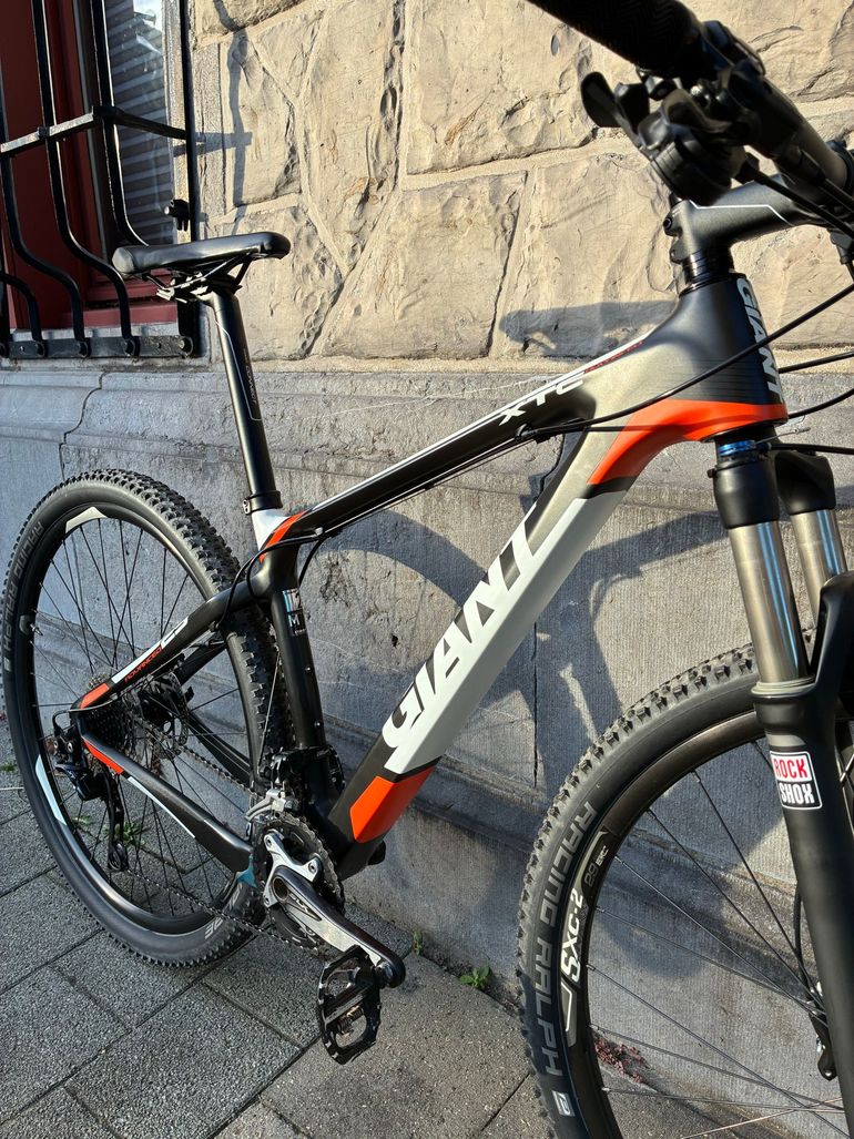Używany Giant Xtc Shimano Deore XT 2018 Mountainbike — zdjęcie 3 z 16