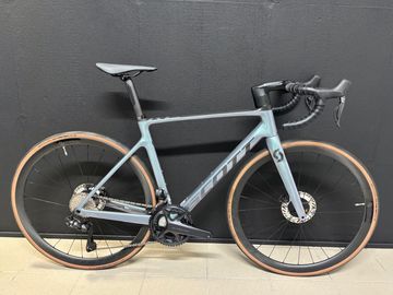 Gebrauchtes Scott Addict RC 15 2024 2024 Road & Gravel