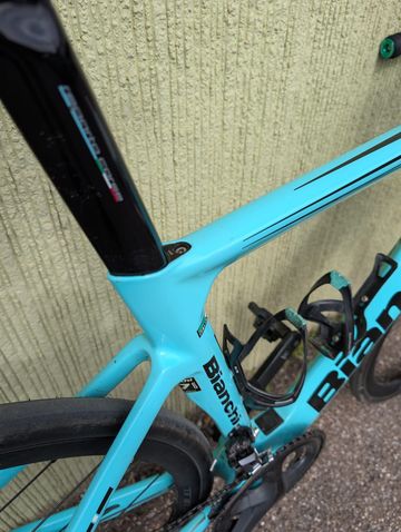 Gebrauchtes Bianchi Aria e-Road 2019 2019 Road & Gravel, Blau — Bild 4 von 9