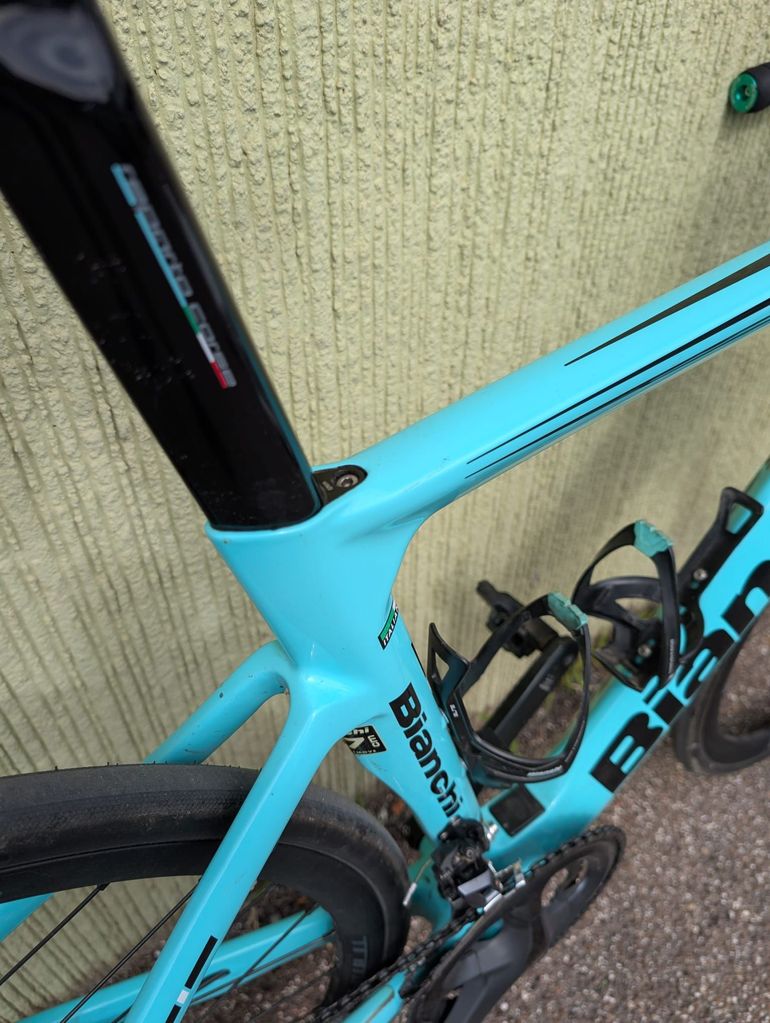 Gebrauchtes Bianchi Aria e-Road 2019 2019 Road & Gravel, Blau — Bild 4 von 9