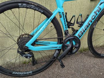 Gebrauchtes Bianchi Aria e-Road 2019 2019 Road & Gravel, Blau — Bild 2 von 9