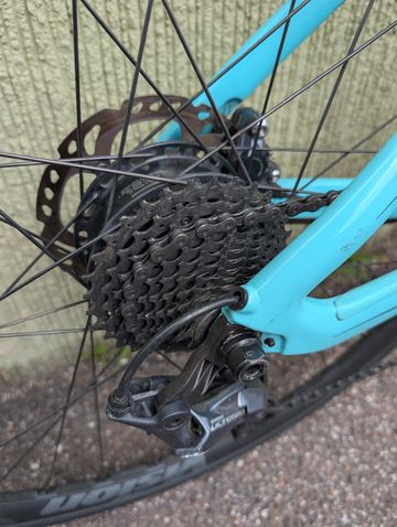 Gebrauchtes Bianchi Aria e-Road 2019 2019 Road & Gravel, Blau — Bild 8 von 9