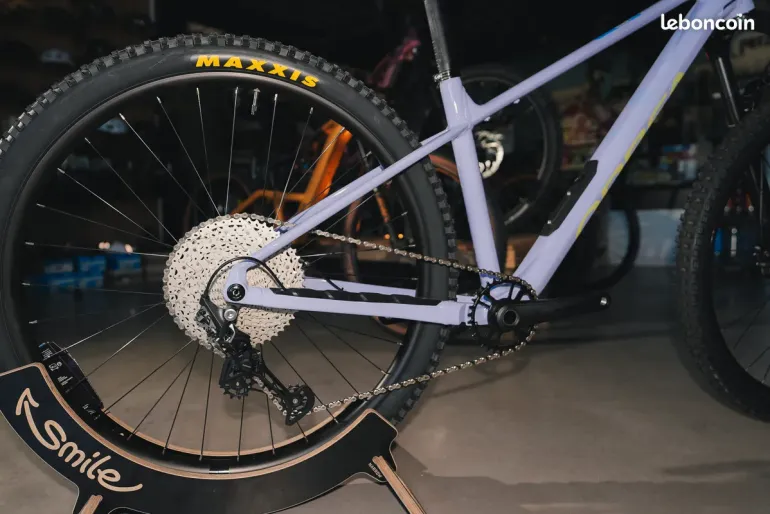 Gebrauchtes Orbea Laufey H30 2026 Mountainbike, Violett — Bild 2 von 4