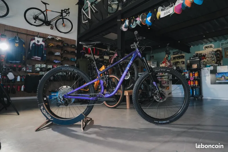 Używany Marin RIFT ZONE 1 2025 2025 Mountainbike — zdjęcie 1 z 5