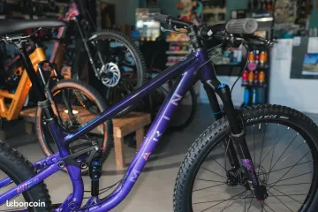 Używany Marin RIFT ZONE 1 2025 2025 Mountainbike — zdjęcie 2 z 5