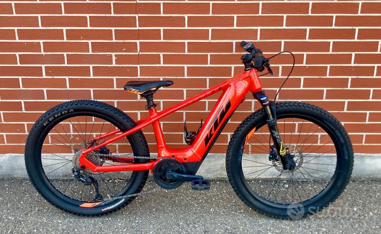 Used KTM Macina Mini Me 441 Tg 24'' 2022 2022 Mountainbike, Orange — image 1 of 8