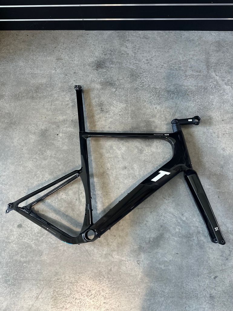 Gebrauchtes 3T RACEMAX WPNT INTEGRALE Frameset 2025 Road & Gravel, Schwarz — Bild 1 von 7