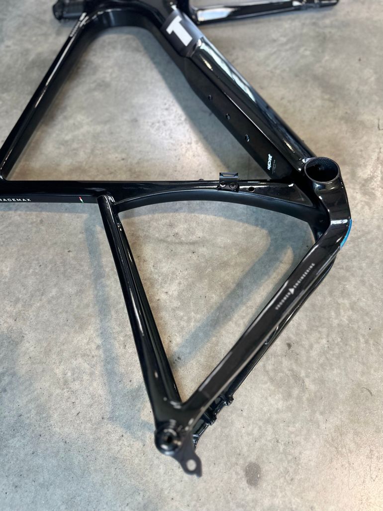Gebrauchtes 3T RACEMAX WPNT INTEGRALE Frameset 2025 Road & Gravel, Schwarz — Bild 3 von 7