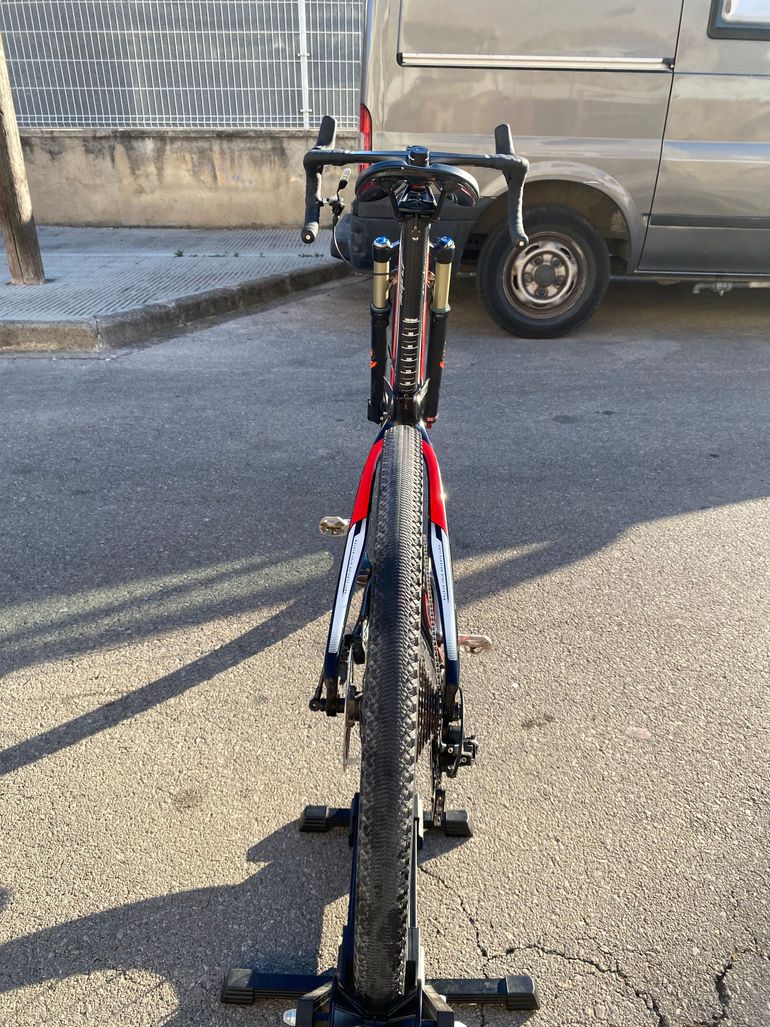 Used Coluer Nucleus 2016 Road & Gravel, Red — image 4 of 12