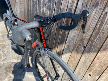 Używany Giant TCR Advanced Pro 1 2018 2018 Road & Gravel — zdjęcie 8 z 10