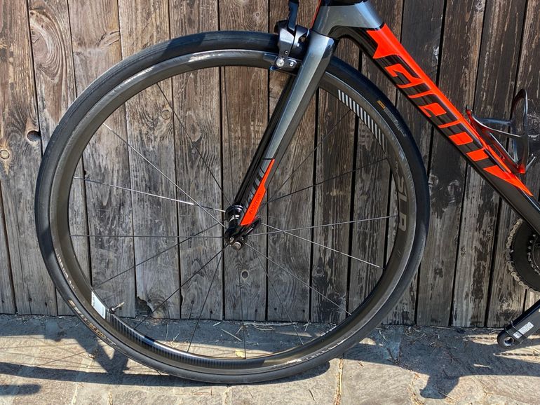 Używany Giant TCR Advanced Pro 1 2018 2018 Road & Gravel — zdjęcie 9 z 10