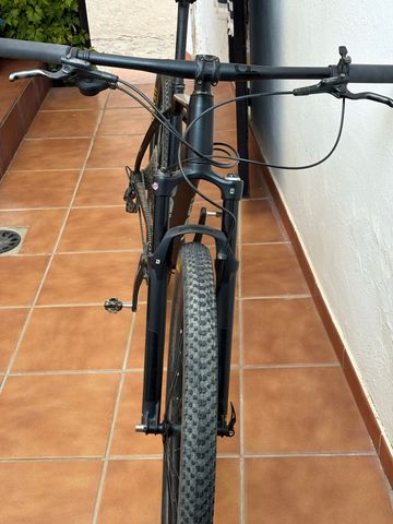 Gebrauchtes Orbea ALMA H30 2023 2023 Mountainbike, Schwarz, 29 — Bild 8 von 9
