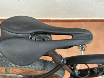 Gebrauchtes Orbea ALMA H30 2023 2023 Mountainbike, Schwarz, 29 — Bild 4 von 9