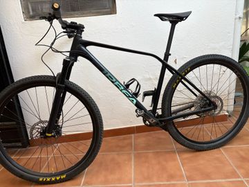 Gebrauchtes Orbea ALMA H30 2023 2023 Mountainbike, Schwarz, 29 — Bild 2 von 9