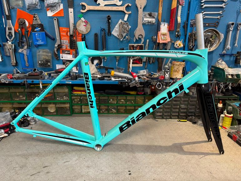 Used Bianchi Impulso 2020. Frameset 2020 Road & Gravel, Blue — image 3 of 12