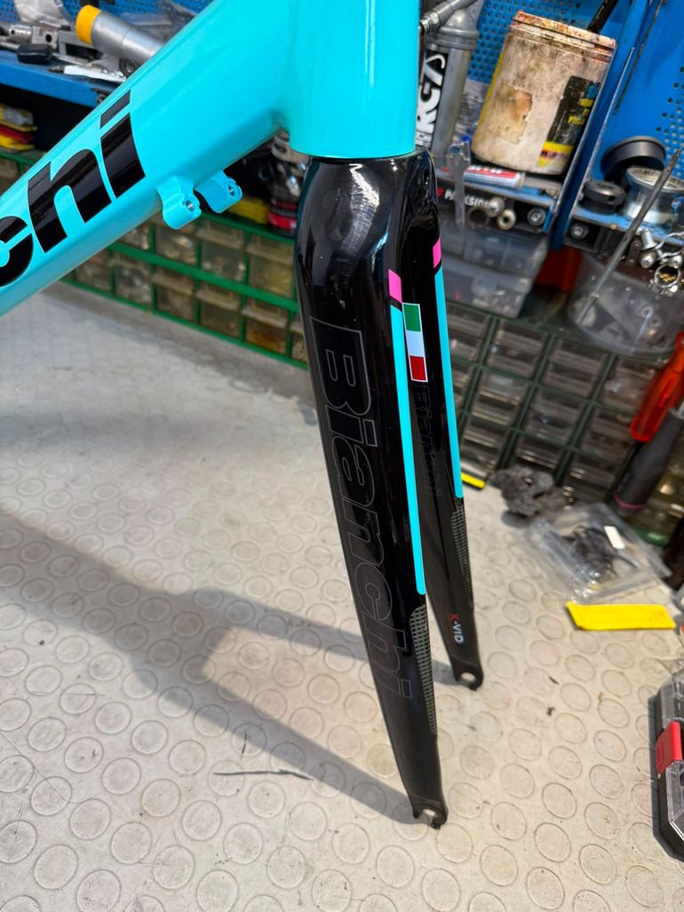 Used Bianchi Impulso 2020. Frameset 2020 Road & Gravel, Blue — image 12 of 12