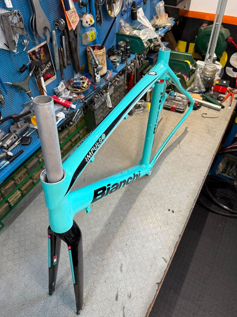 Used Bianchi Impulso 2020. Frameset 2020 Road & Gravel, Blue — image 9 of 12