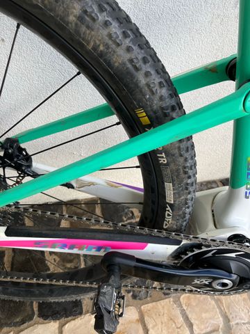 Canyon Lux World Cup Frameset 2023 Mountainbike de segunda mano, Blanco — imagen 5 de 9