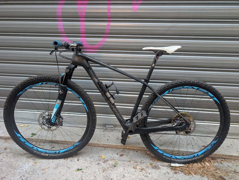 Used Specialized Ht 2015 Mountainbike, Black — image 5 of 5