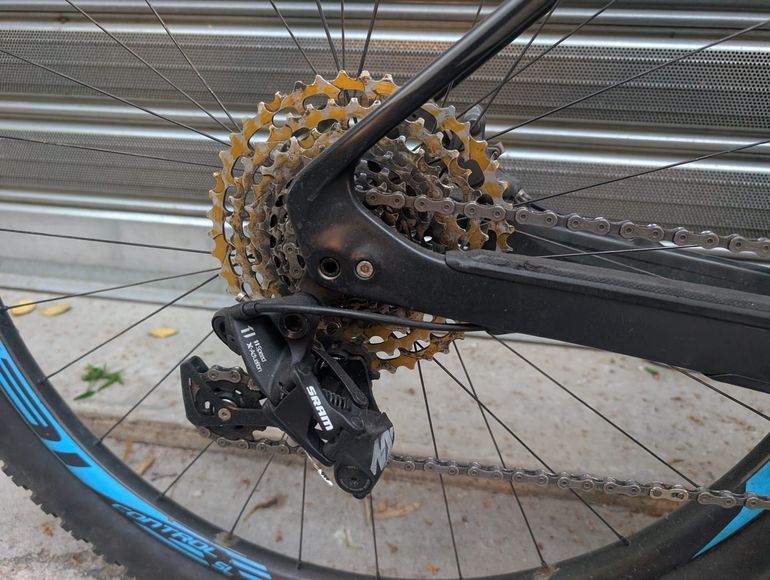Used Specialized Ht 2015 Mountainbike, Black — image 2 of 5