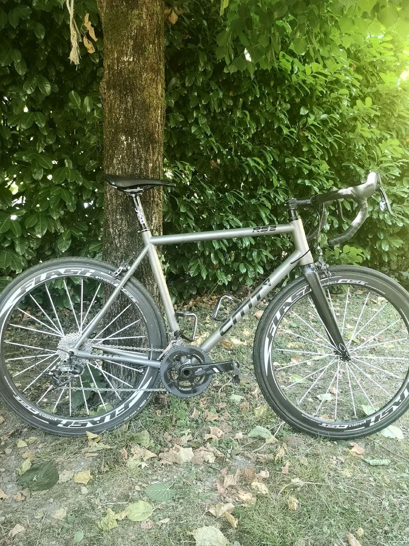 CMT Bike Custom SRAM Force 2017 Road & Gravel de segunda mano