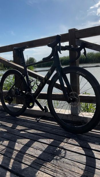 Używany Scott Addict RC 10 2022 Road & Gravel