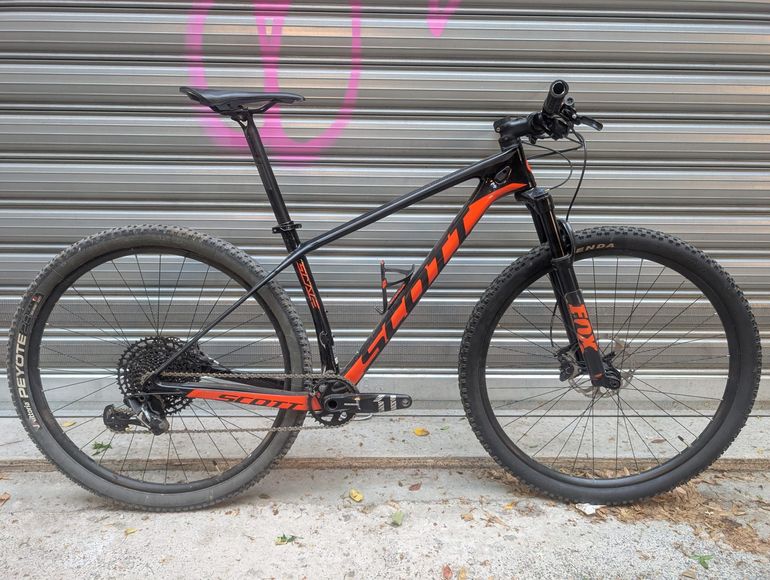 Używany Scott Scale 920 2018 2018 Mountainbike — zdjęcie 1 z 6