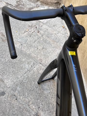 Used Giant TCR Advanced SL Disc Frameset 2023 Frameset 2023 Road & Gravel, Light Gray — image 6 of 18