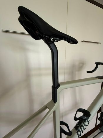 Rose Reveal 04 Ultegra Di2 2024 Frameset 2024 Road & Gravel d'occasion — image 7 sur 10