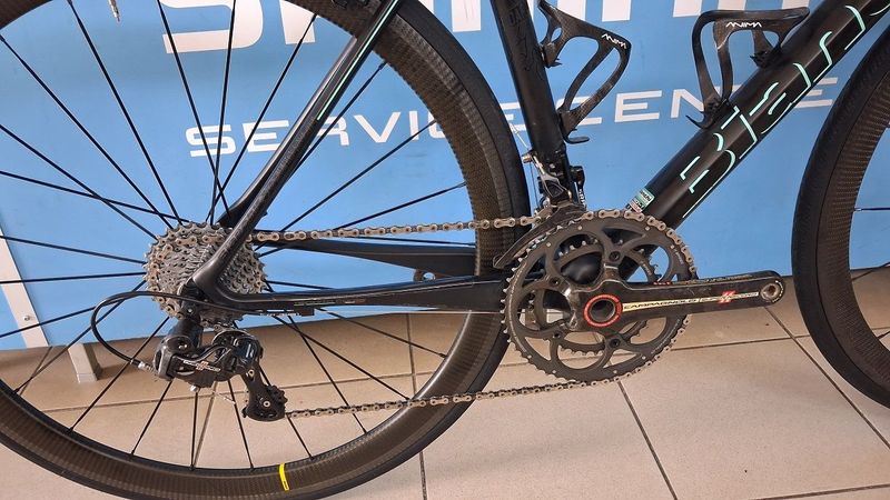 Used Bianchi Specialissima Super Record 2018 2018 Road & Gravel, Black — image 2 of 8