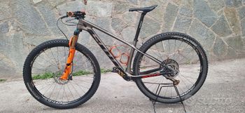 Used Scott Scale 900 2019 Mountainbike, Light Gray — image 2 of 6