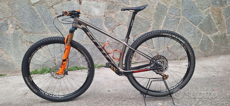 Used Scott Scale 900 2019 Mountainbike, Light Gray — image 2 of 6