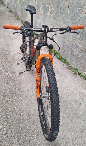 Used Scott Scale 900 2019 Mountainbike, Light Gray — image 4 of 6