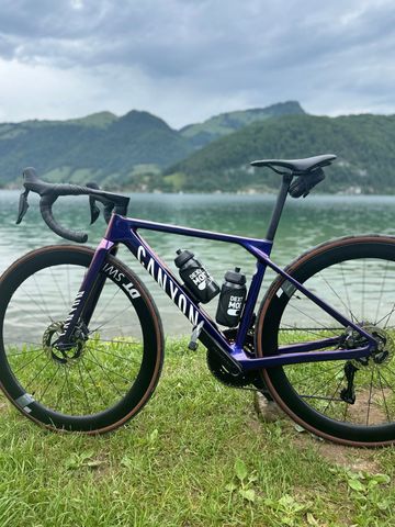 Gebrauchtes Canyon Ultimate CFR Di2 Aero 2025 2025 Road & Gravel