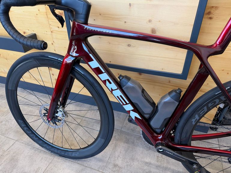 Trek Madone SLR 9 AXS 2027 2027 Road & Gravel de segunda mano, Rojo — imagen 2 de 12