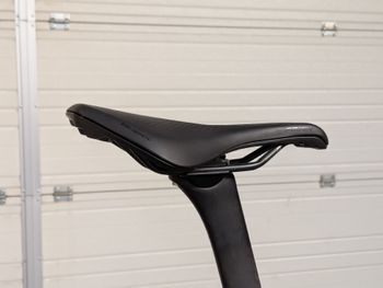 Specialized Tarmac SL8 Expert - SRAM Rival AXS 2024 2024 Road & Gravel de segunda mano, Gris claro — imagen 2 de 10