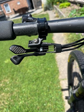 Used Orbea Oiz Shimano Deore XT 2025 Mountainbike, Blue — image 11 of 12