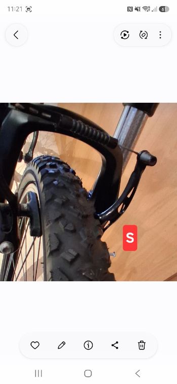 Used B Twin Rockrider Shimano Tourney 2020 Mountainbike, Light Gray — image 8 of 9