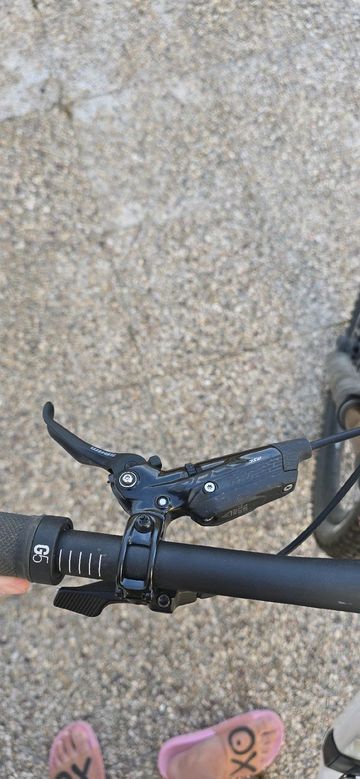 Tweedehands Canyon Spectral CF LTD 2024 2024 Mountainbike — afbeelding 8 van 16