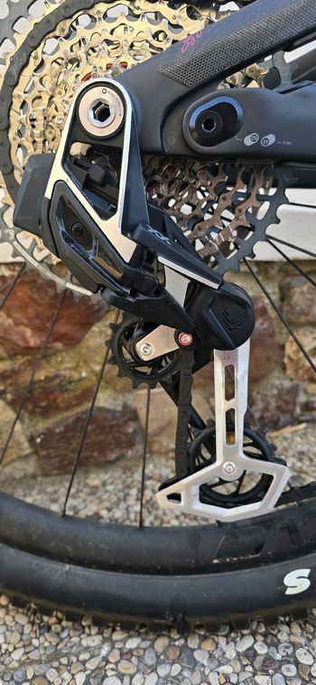 Gebrauchtes Canyon Spectral CF LTD 2024 2024 Mountainbike, Weiß, 29, 27.5 — Bild 13 von 16