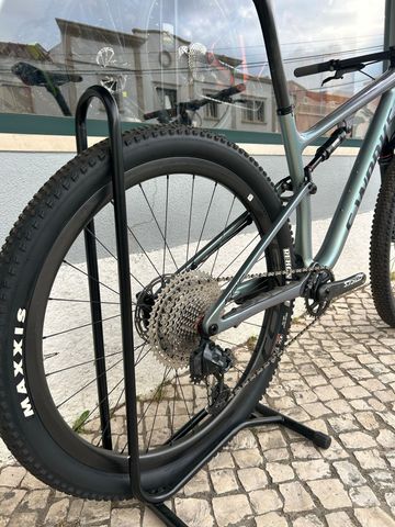 Gebrauchtes Specialized Epic SRAM X01 Eagle 2022 Mountainbike, Hellgrau — Bild 4 von 12