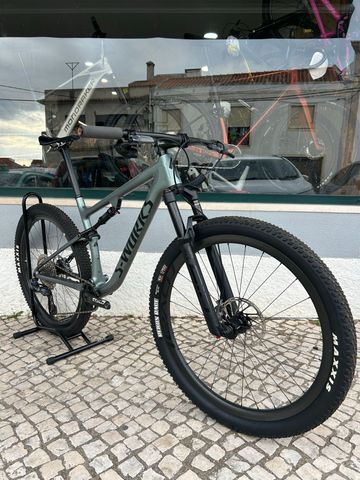 Gebrauchtes Specialized Epic SRAM X01 Eagle 2022 Mountainbike, Hellgrau — Bild 2 von 12