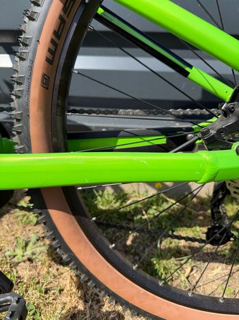 Używany CUBE REACTION HYBRID PERFORMANCE, 500 2022 2022 Mountainbike — zdjęcie 7 z 8