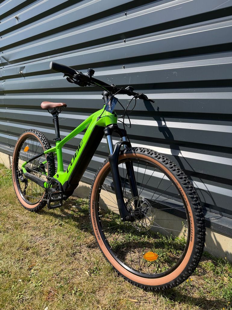 Używany CUBE REACTION HYBRID PERFORMANCE, 500 2022 2022 Mountainbike — zdjęcie 2 z 8